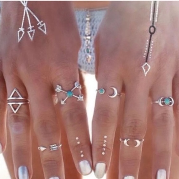 Moon & Arrows 6 Piece Midi Knuckle Ring Set - Picture 2 of 3